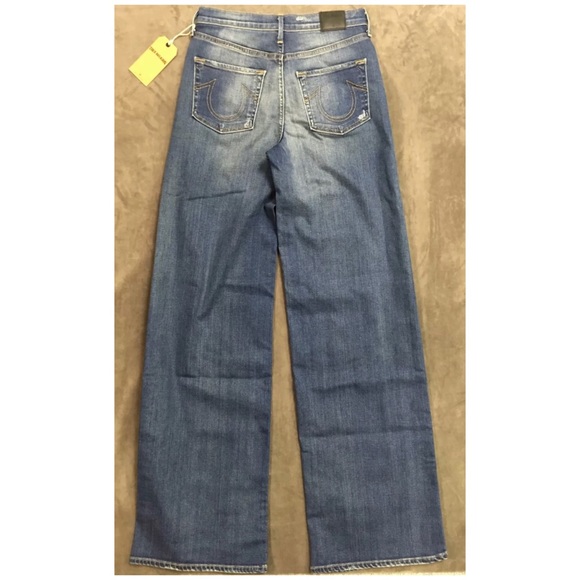True Religion Ava High Rise Wide Leg Jean - Picture 5 of 8